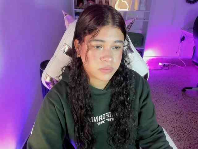 Ivy-sweetlove webcam