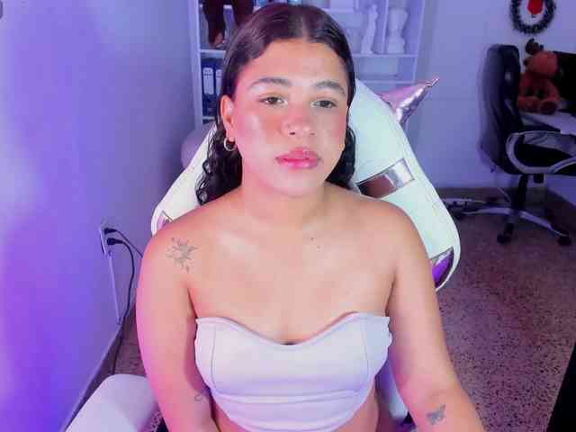 Ivy-sweetlove webcam