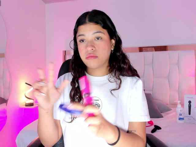 Ivy-sweetlove webcam