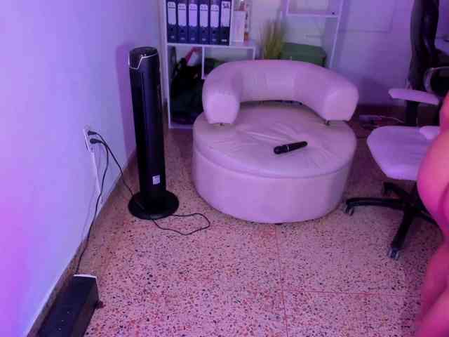 Ivy-sweetlove webcam