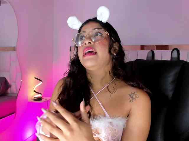 Ivy-sweetlove webcam