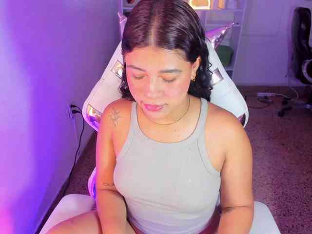 Ivy-sweetlove webcam