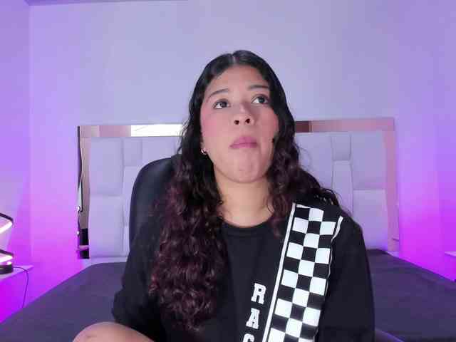 Ivy-sweetlove webcam
