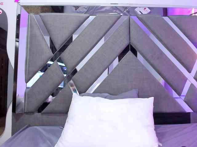 Ivy-sweetlove webcam
