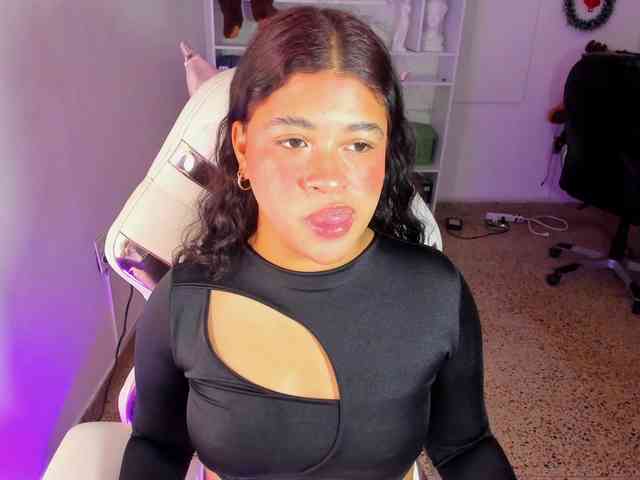 Ivy-sweetlove webcam