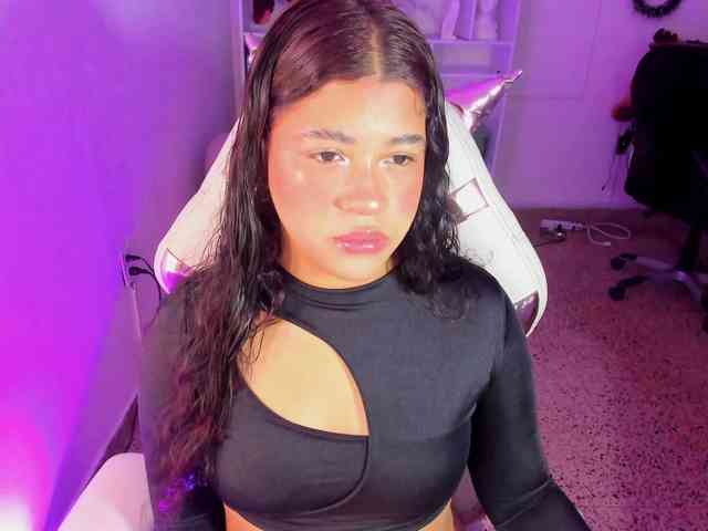 Ivy-sweetlove webcam