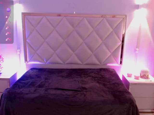 Rosalind-tay's BongaCams show and profile