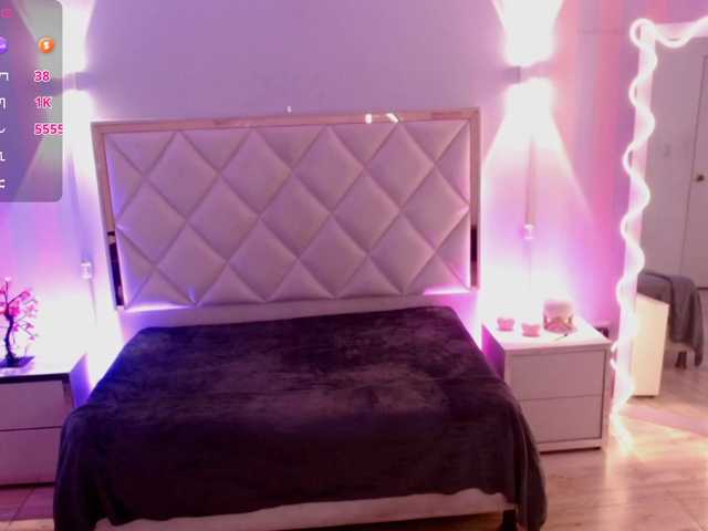 Rosalind-tay's BongaCams show and profile