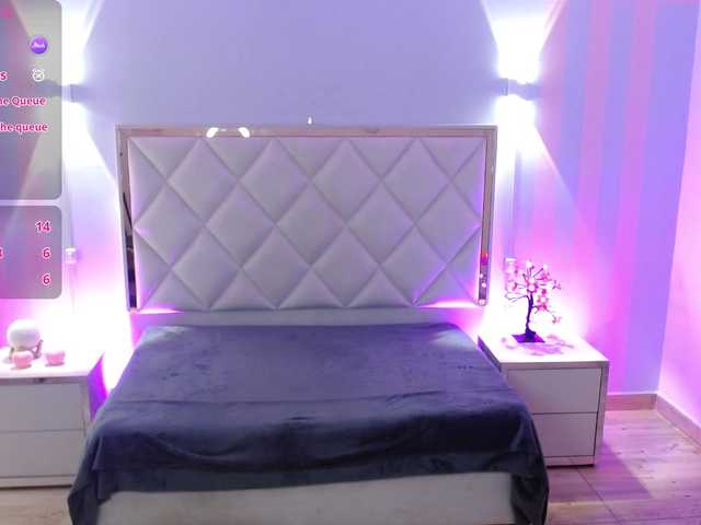 Rosalind-tay's BongaCams show and profile