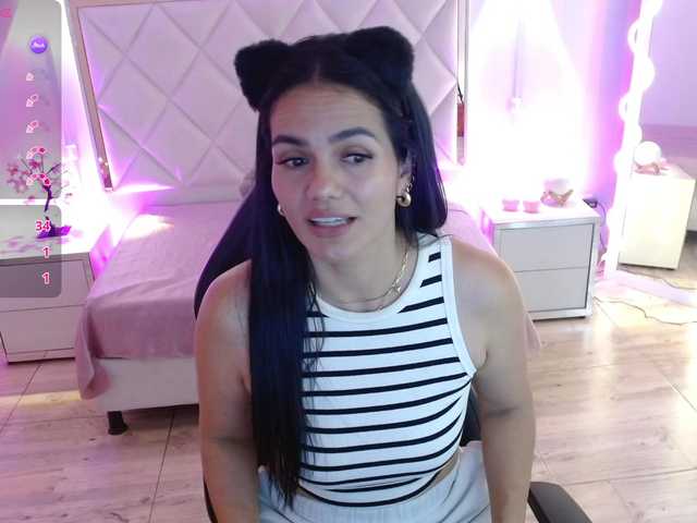 Rosalind-tay's BongaCams show and profile