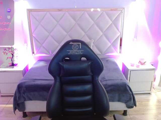 Rosalind-tay's BongaCams show and profile