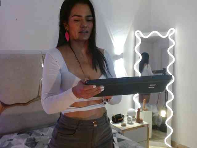 Rosalind-tay webcam