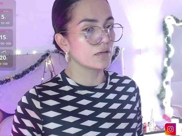 Rosalind-tay Rosalind-tay