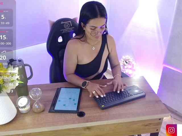 Rosalind-tay webcam