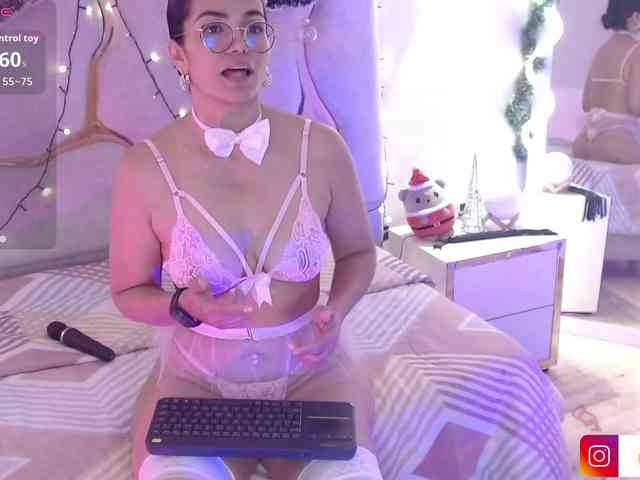 Rosalind-tay Rosalind-tay