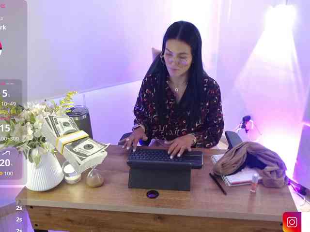 Rosalind-tay webcam