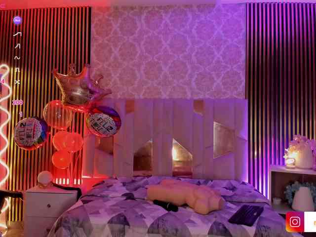 Rosalind-tay webcam