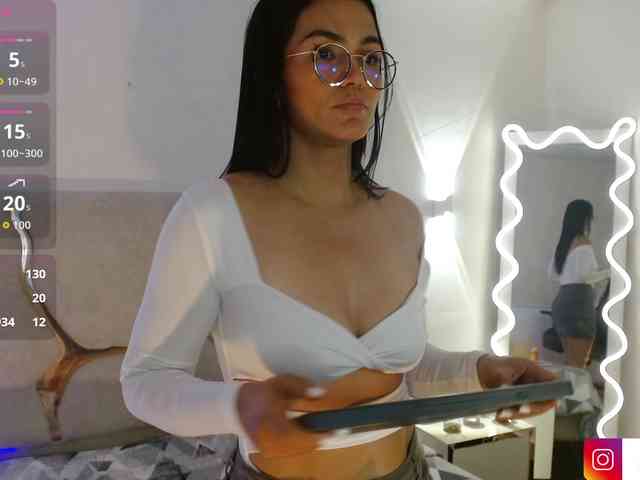 Rosalind-tay webcam