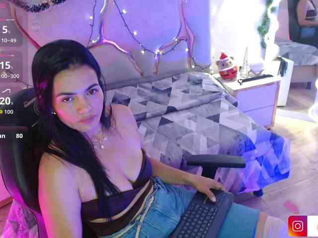 Rosalind-tay Rosalind-tay