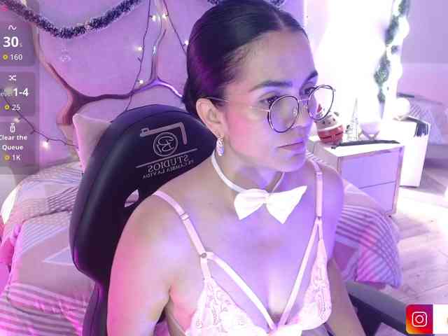 Rosalind-tay Rosalind-tay