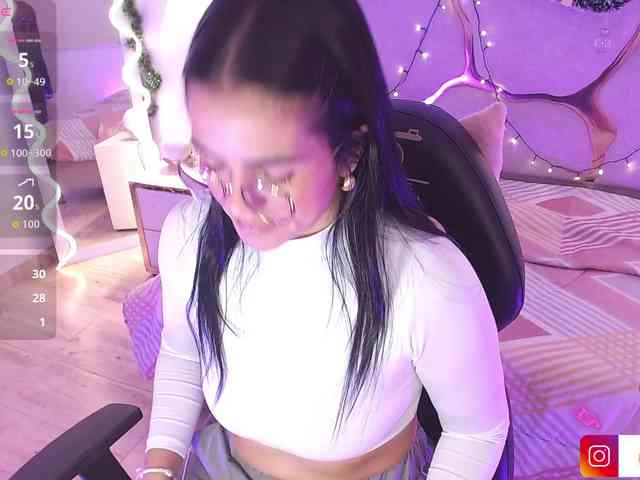 Rosalind-tay Rosalind-tay