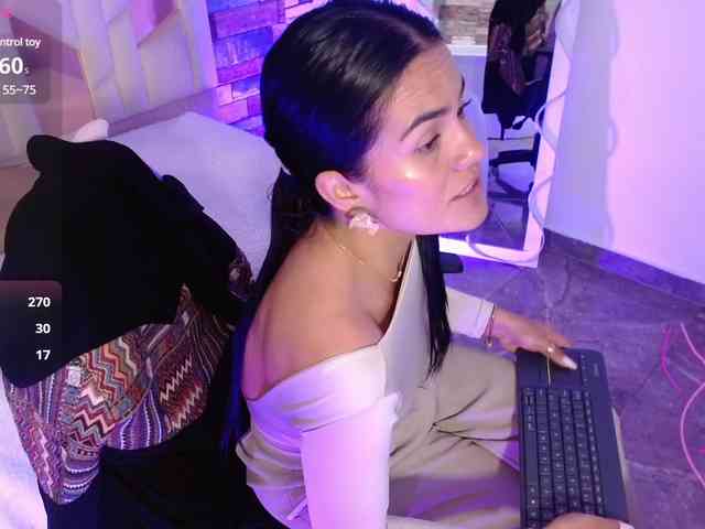 Rosalind-tay webcam