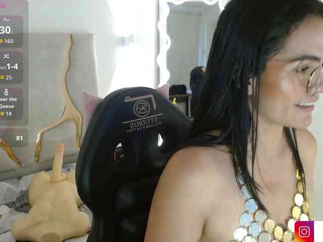 Rosalind-tay webcam