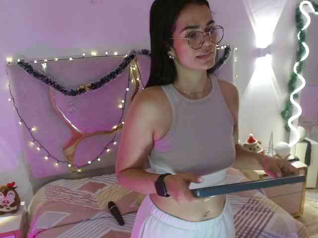 Rosalind-tay Rosalind-tay