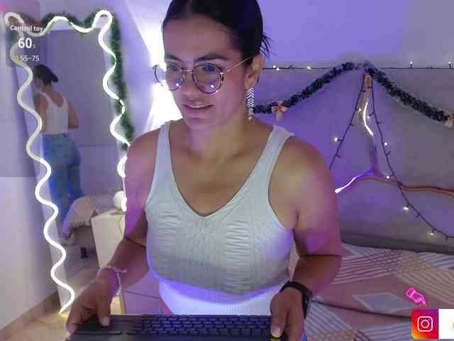 Rosalind-tay Rosalind-tay