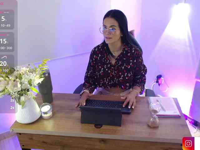 Rosalind-tay webcam