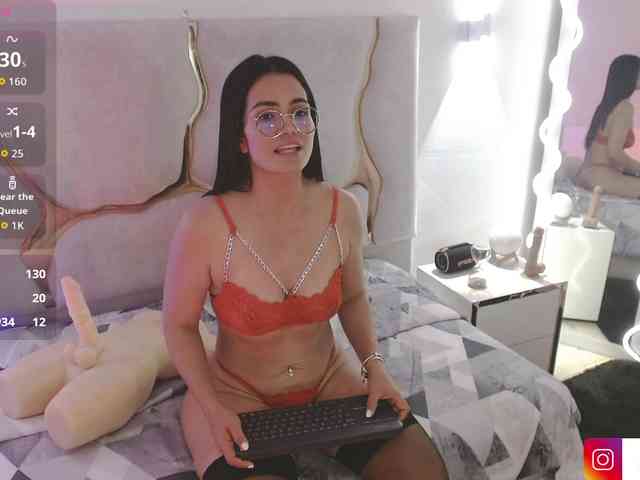 Rosalind-tay webcam