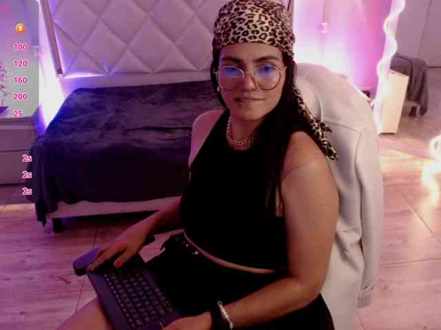 Rosalind-tay Rosalind-tay