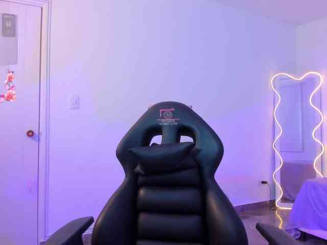 Emily-tay1 webcam