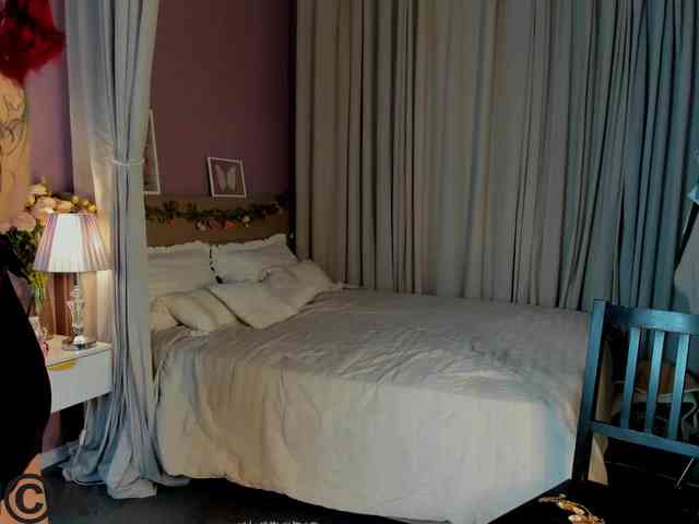 Miss-you-kiss webcam