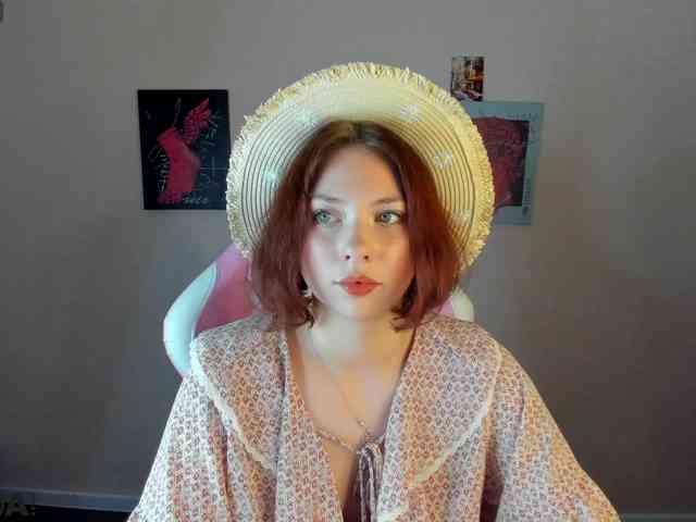 Miss-you-kiss webcam