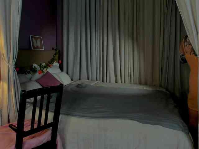 Miss-you-kiss webcam