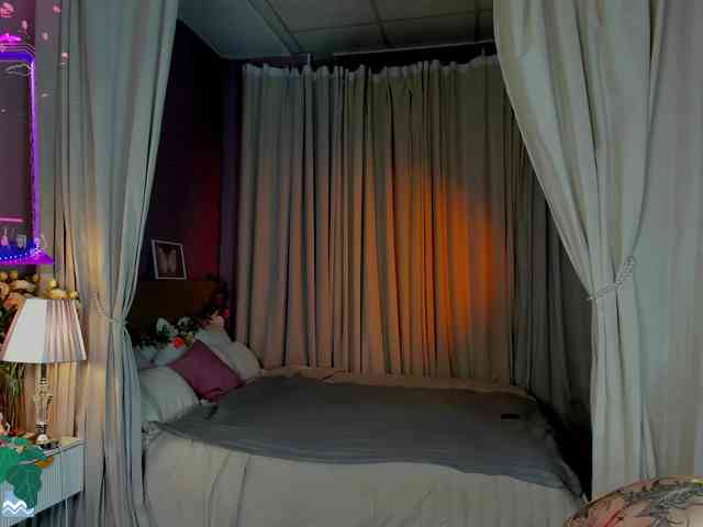 Miss-you-kiss webcam