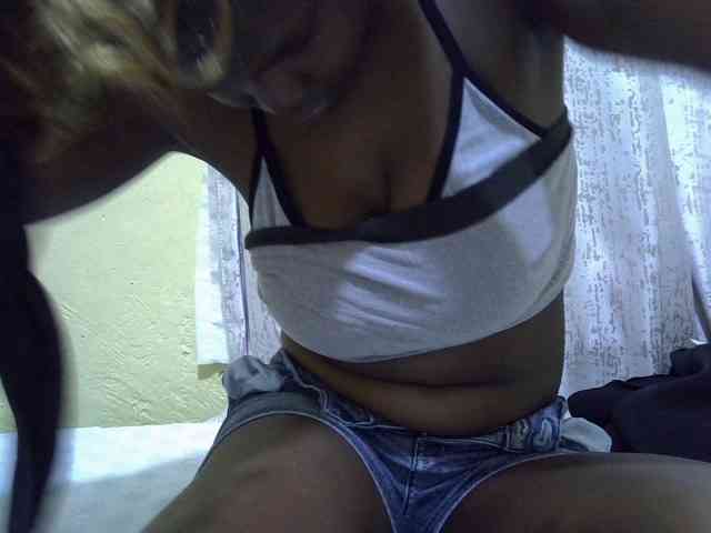 Sexyhanish webcam