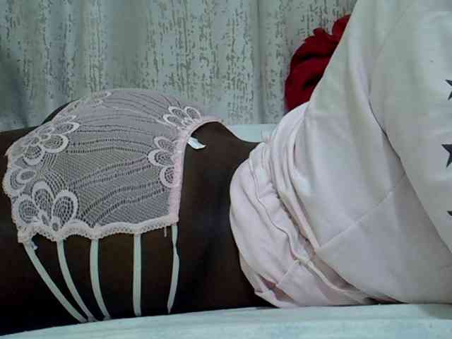 Sexyhanish webcam