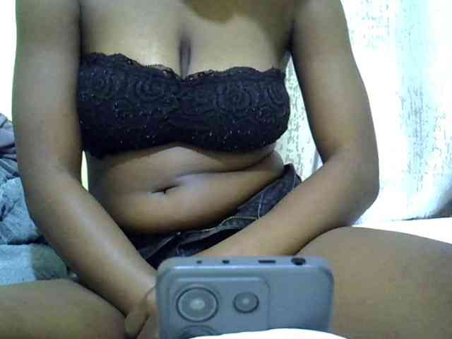 Sexyhanish webcam
