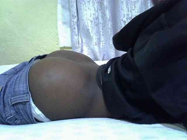 Sexyhanish webcam