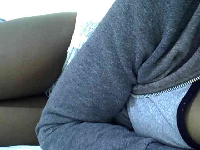 Sexyhanish Live Webcam on BongaCams