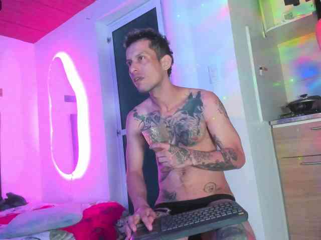 Bennedettomichel696 webcam