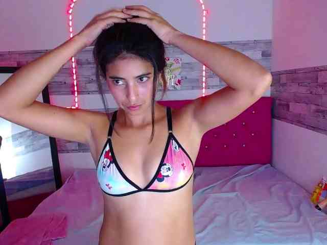 Pleassing-neighbor webcam