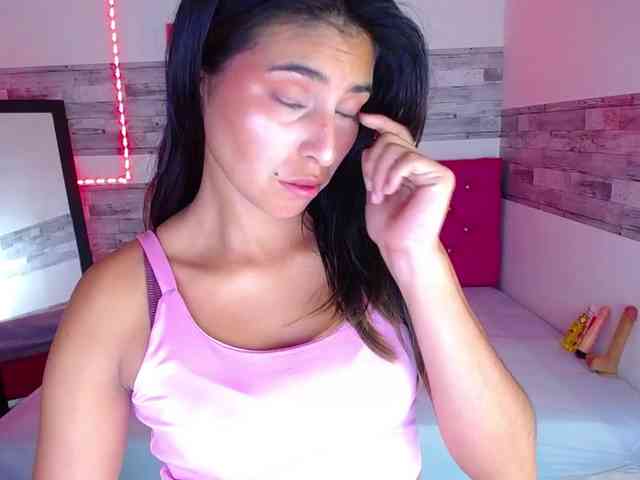 Pleassing-neighbor webcam