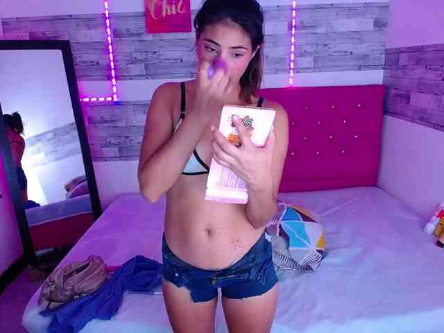 Pleassing-neighbor webcam