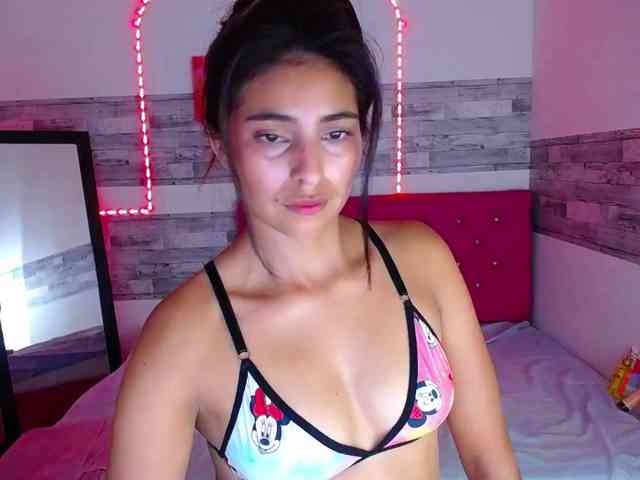 Pleassing-neighbor webcam