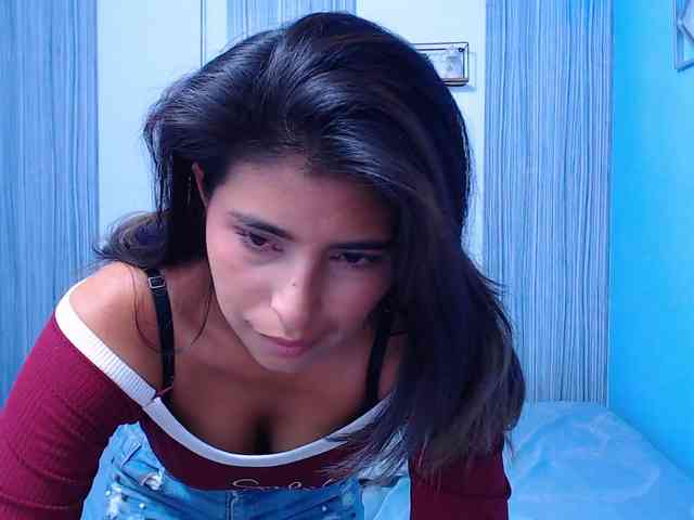 Pleassing-neighbor webcam