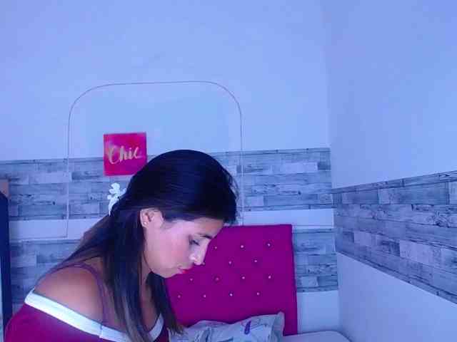 Pleassing-neighbor webcam