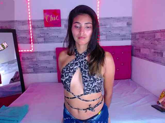 Pleassing-neighbor webcam